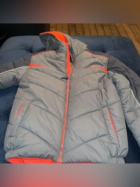Boy's Gray & Red Protection System Winter Jacket Sz 18 / 20 Coat. New with tags.